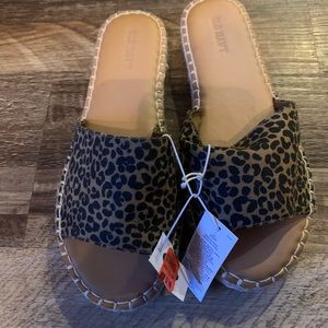 Leopard print mule sandal